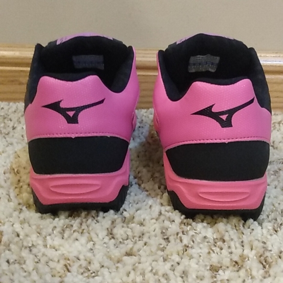 Mizuno Women's 9 Spike Advantage Finch Franchise 7 Softball Cleats - Picture 3 of 9